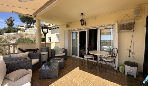 Resale - Villa -
Villamartin - Costa Blanca