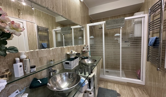 Resale - Villa -
Las Ramblas Golf - Inland