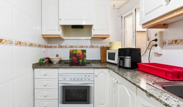 Återförsäljning - Apartment -
Torrevieja - Centro