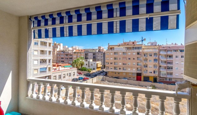 Återförsäljning - Apartment -
Torrevieja - Centro