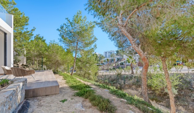 Resale - Villa -
Dehesa de Campoamor - Costa Blanca