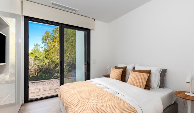 Resale - Villa -
Dehesa de Campoamor - Costa Blanca