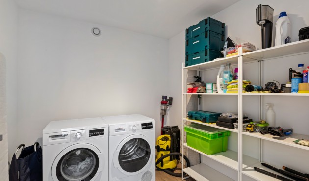 Resale - Villa -
Dehesa de Campoamor - Costa Blanca