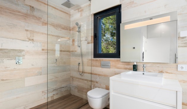 Resale - Villa -
Dehesa de Campoamor - Costa Blanca