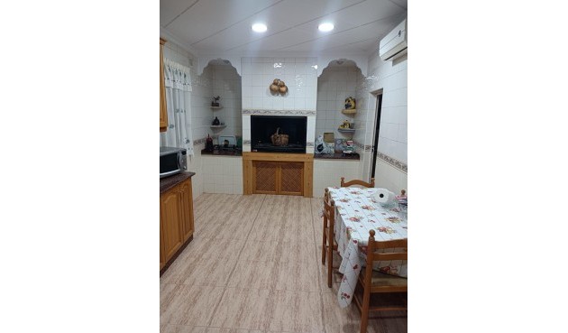 Brukt - Town House -
Granja de Rocamora