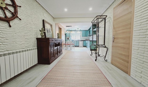 Återförsäljning - Villa -
Torrevieja - La Siesta - El Salado - Torreta