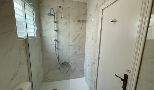 Resale - Penthouse -
Torrevieja - Centro