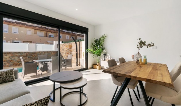 Nybygg - Villa -
San Pedro del Pinatar - Polideportivo