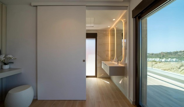 Obra nueva - Villa -
Finestrat - Golf Bahía