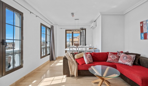 Brukt - Apartment -
Punta Prima - Costa Blanca