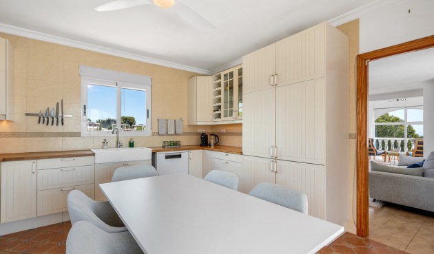 Resale - Villa -
Pinar de Campoverde - Costa Blanca