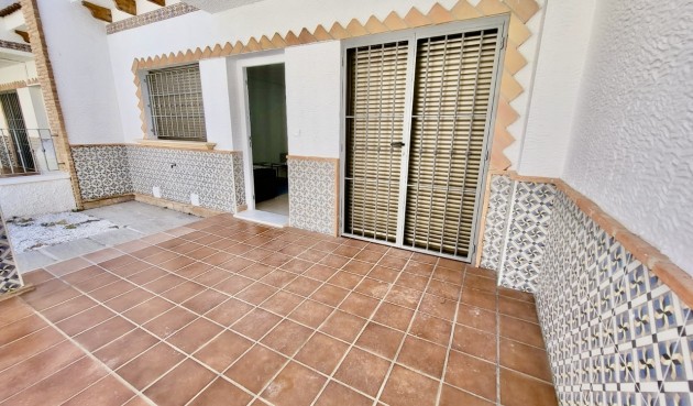 Resale - Town House -
San Miguel de Salinas - Inland