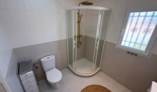 Resale - Villa -
Torrevieja - Costa Blanca