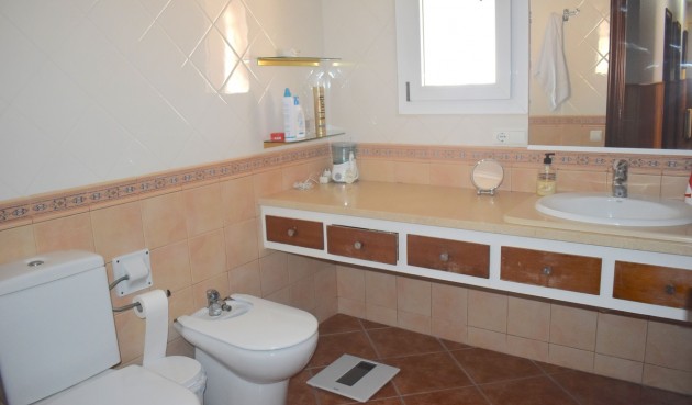 Brukt - Villa -
Guardamar del Segura - Costa Blanca