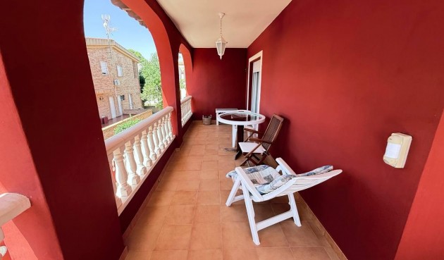 Resale - Villa -
Campoamor