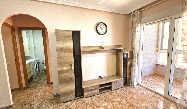 Resale - Apartment -
Torrevieja - Costa Blanca