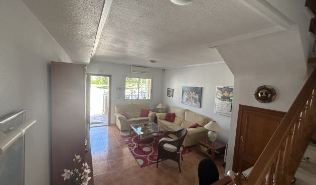 Brukt - Town House -
Torrevieja - Costa Blanca