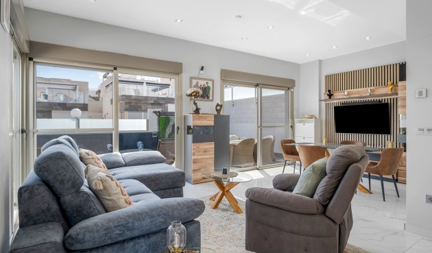 Reventa - Villa -
Orihuela Costa - Costa Blanca