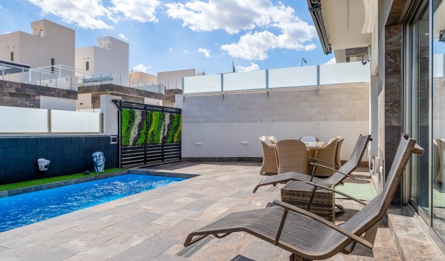 Reventa - Villa -
Orihuela Costa - Costa Blanca