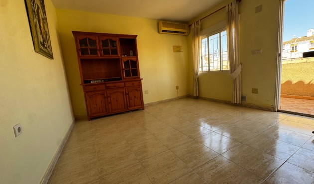 Resale - Apartment -
San Miguel de Salinas - Inland
