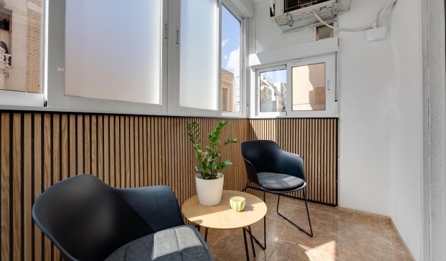 Återförsäljning - Apartment -
Torrevieja - Centro