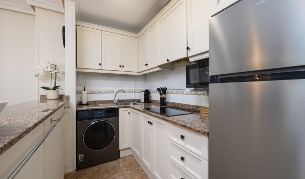 Återförsäljning - Apartment -
Torrevieja - Centro