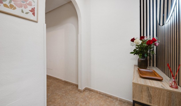 Återförsäljning - Apartment -
Torrevieja - Centro