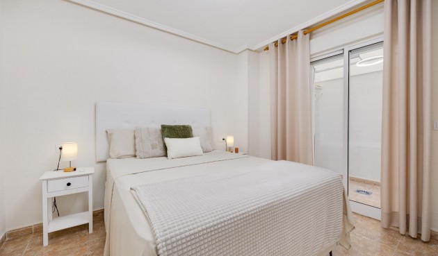 Återförsäljning - Apartment -
Torrevieja - Centro
