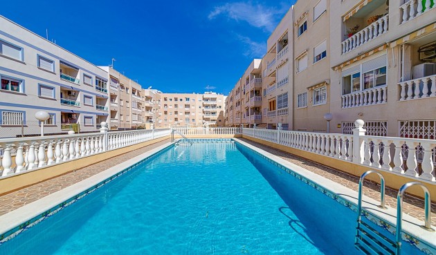Återförsäljning - Apartment -
Torrevieja - Centro