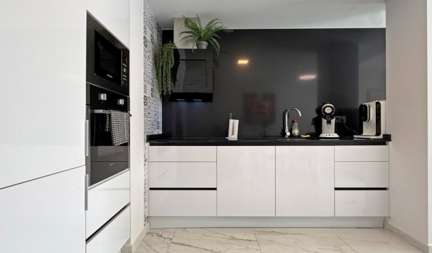 Resale - Apartment -
Orihuela Costa - Costa Blanca