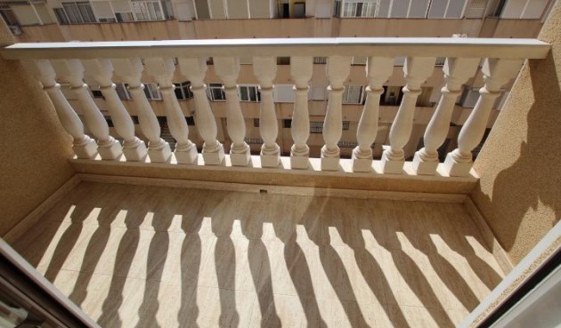 Återförsäljning - Apartment -
Guardamar del Segura - Centro