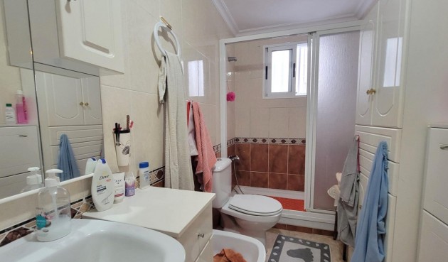 Återförsäljning - Apartment -
Torrevieja - Centro