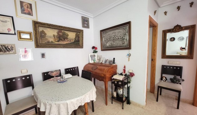 Återförsäljning - Apartment -
Torrevieja - Centro