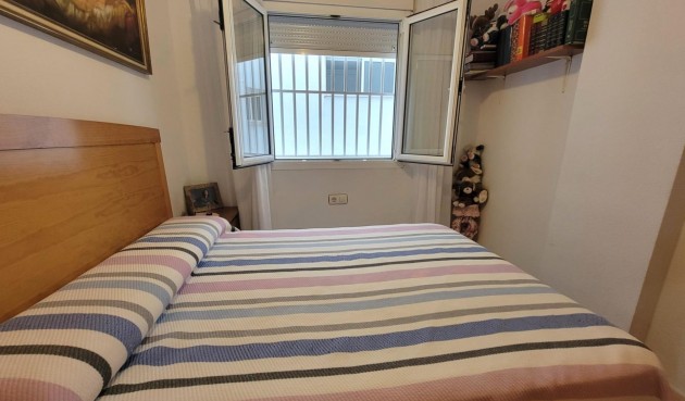 Återförsäljning - Apartment -
Torrevieja - Centro