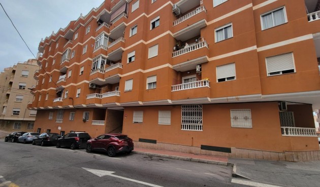 Återförsäljning - Apartment -
Torrevieja - Centro
