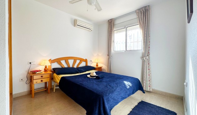 Resale - Bungalow -
San Miguel de Salinas - Inland