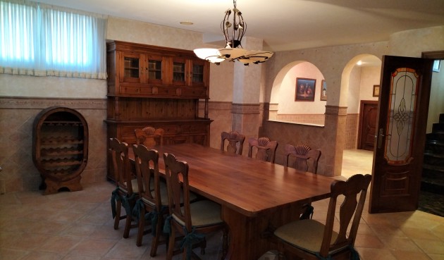 Resale - Villa -
Elda - Inland