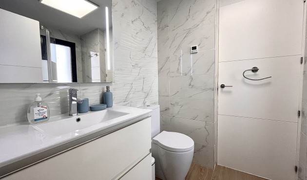 Brukt - Apartment -
Villamartin - Costa Blanca