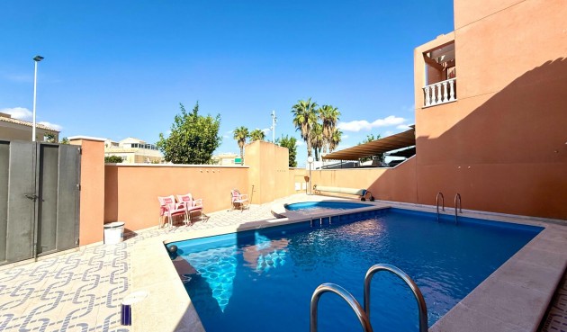 Resale - Semi Detached -
Torrevieja - El Limonar
