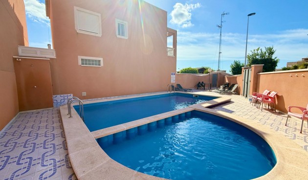 Resale - Semi Detached -
Torrevieja - El Limonar