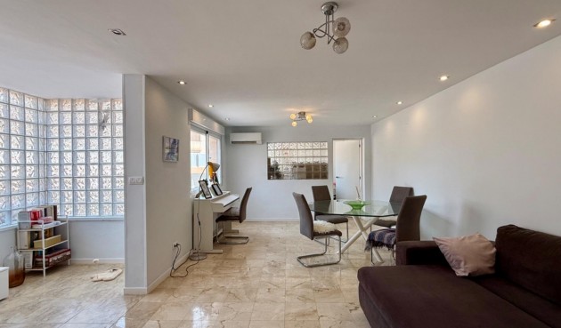 Brukt - Villa -
Torrevieja - Los Frutales