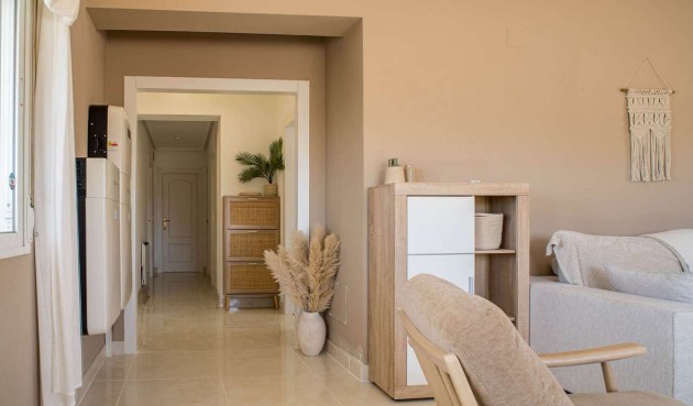 Resale - Villa -
Pinoso - Inland