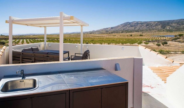 Resale - Villa -
Pinoso - Inland