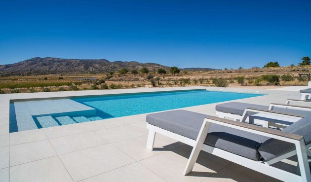 Resale - Villa -
Pinoso - Inland