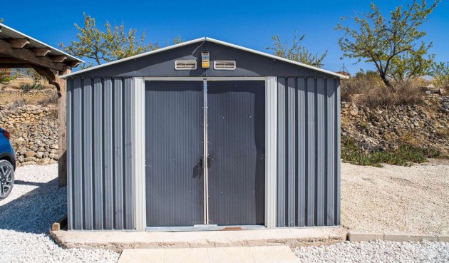 Resale - Villa -
Pinoso - Inland