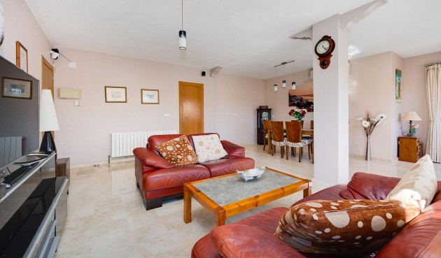 Återförsäljning - Villa -
Orihuela Costa - Costa Blanca