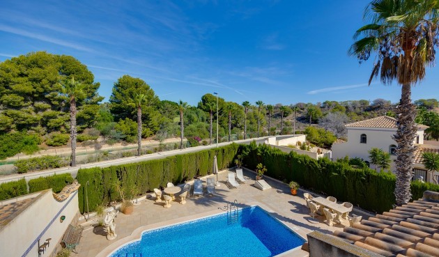 Återförsäljning - Villa -
Orihuela Costa - Costa Blanca