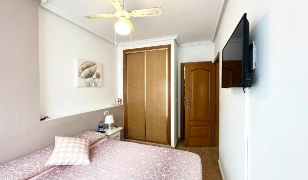 Resale - Apartment -
Torrevieja - Playa del Cura