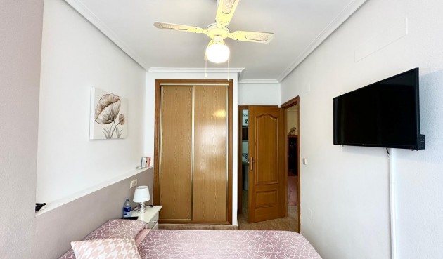 Resale - Apartment -
Torrevieja - Playa del Cura
