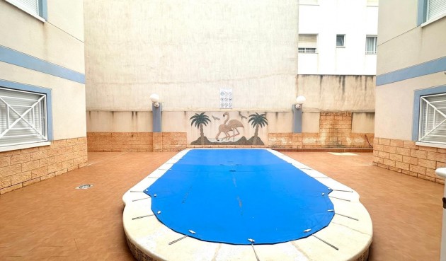 Resale - Apartment -
Torrevieja - Playa del Cura